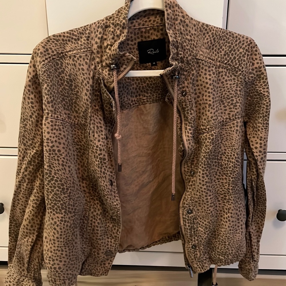 Rails jacket light weight